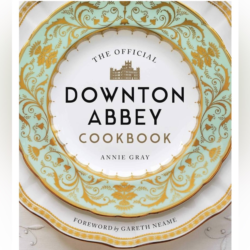 Downton Abbey Official Cookbook with over 100 delicious recipes. - Picture 2 of 12